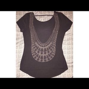 😻💋💥🥂Open back BKE shirt 🥂💥💋😻